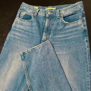 Levi’s high rise 70s straight jeans